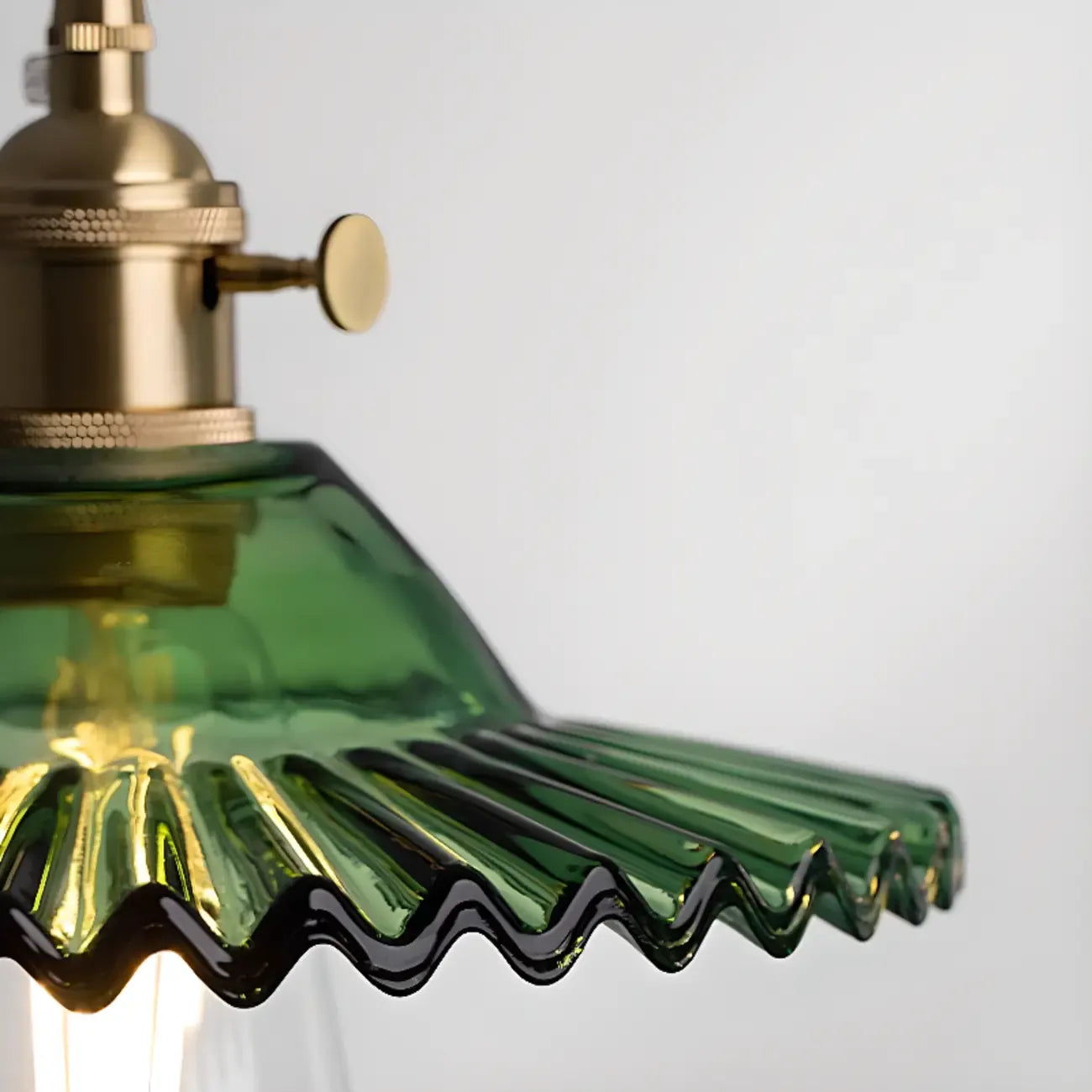 Lampada a sospensione regolabile in vetro verde per soggiorno