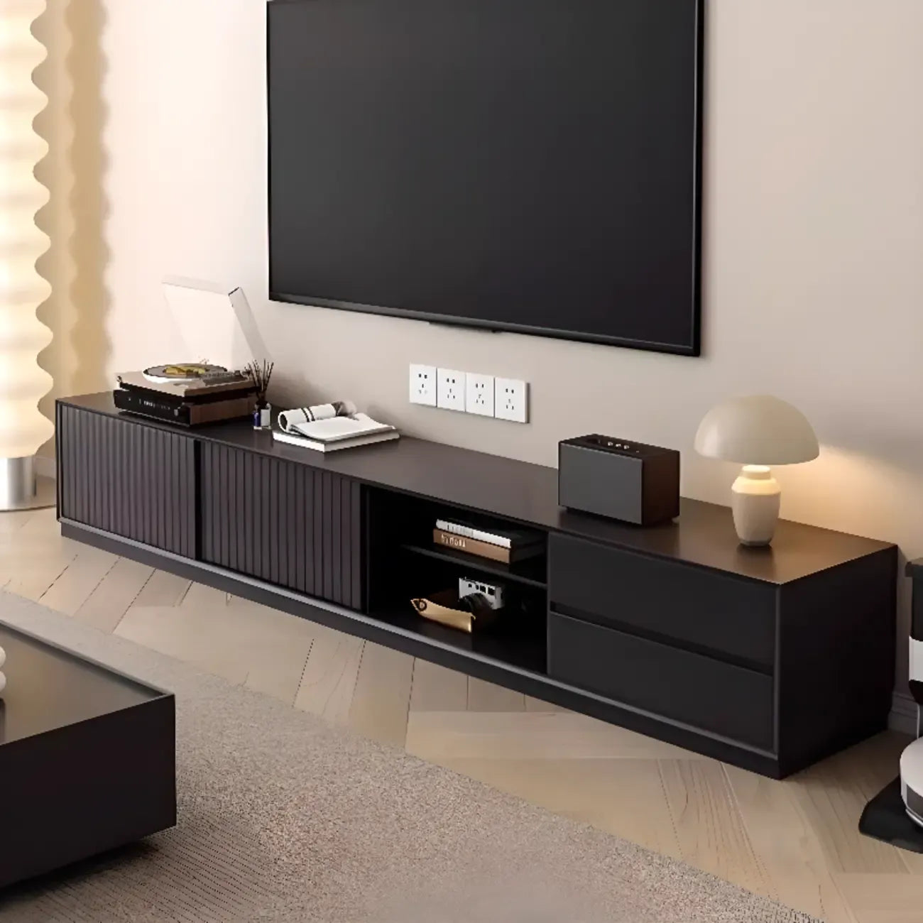 Meuble TV minimaliste en bois noir à 2 tiroirs et portes coulissantes