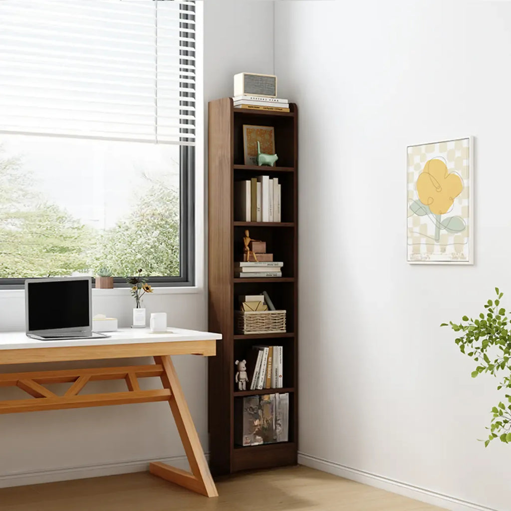 Bibliothèque d'angle compacte et haute en bois à 5 niveaux