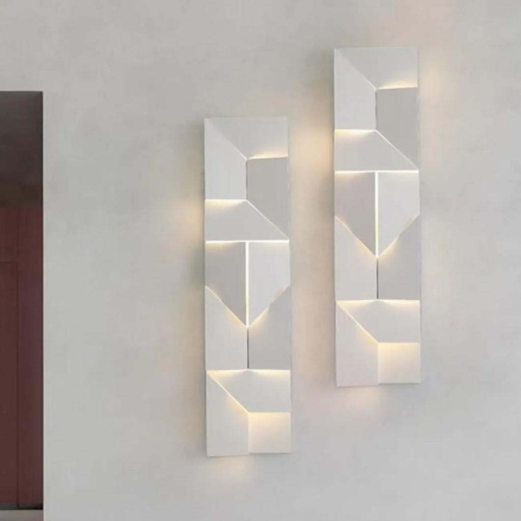 Applique murale LED géométrique en métal blanc Art Decor avec télécommande