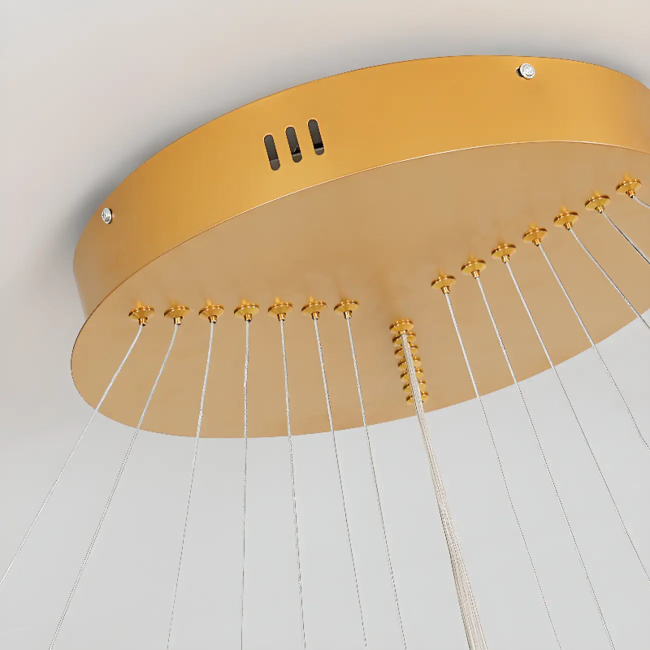 Lustre circulaire moderne à plusieurs niveaux avec télécommande LED pour escalier