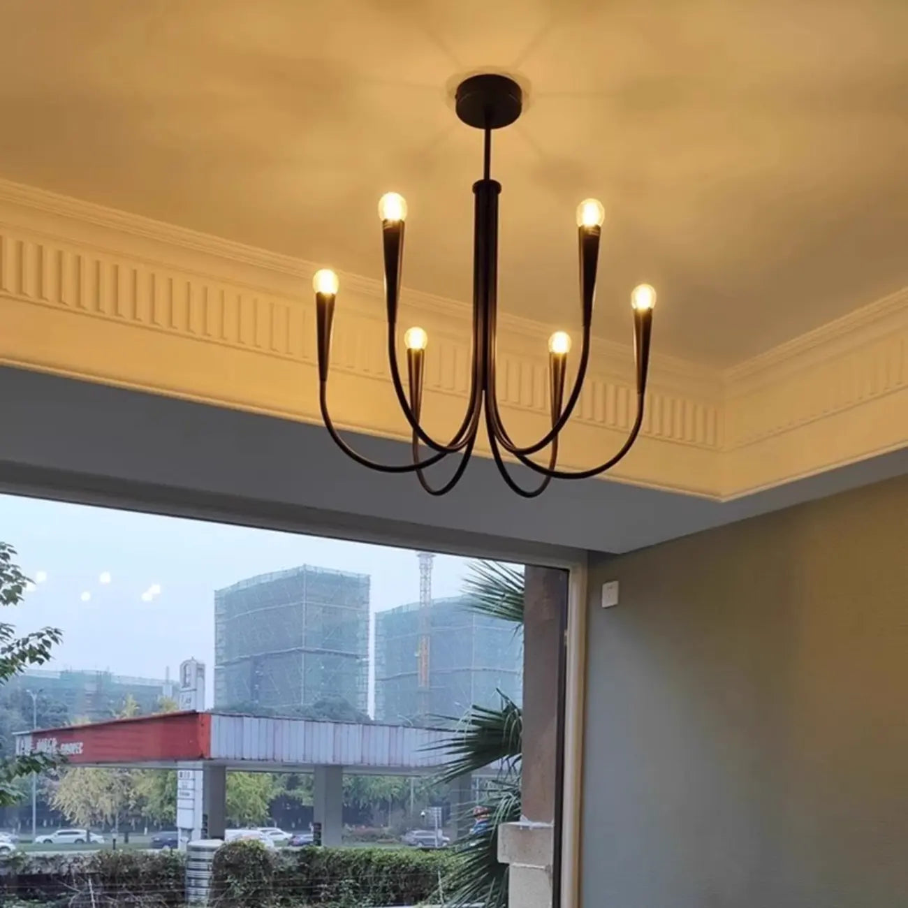 Lustre géométrique moderne doré à 6 lumières pour la décoration intérieure