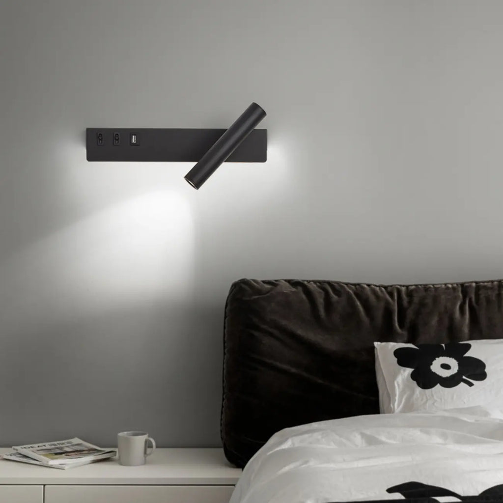 Applique murale moderne et minimaliste avec port USB et projecteur orientable