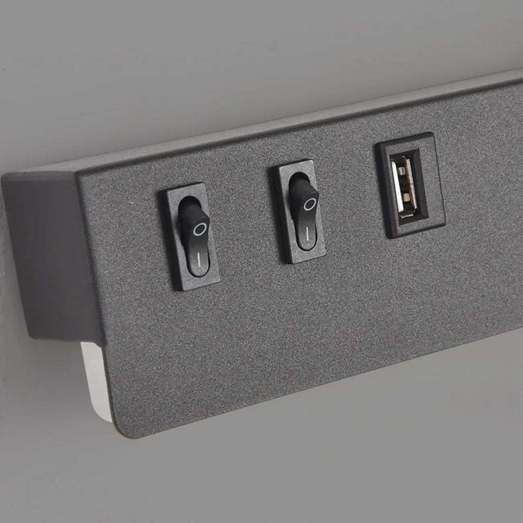Applique murale moderne et minimaliste avec port USB et projecteur orientable