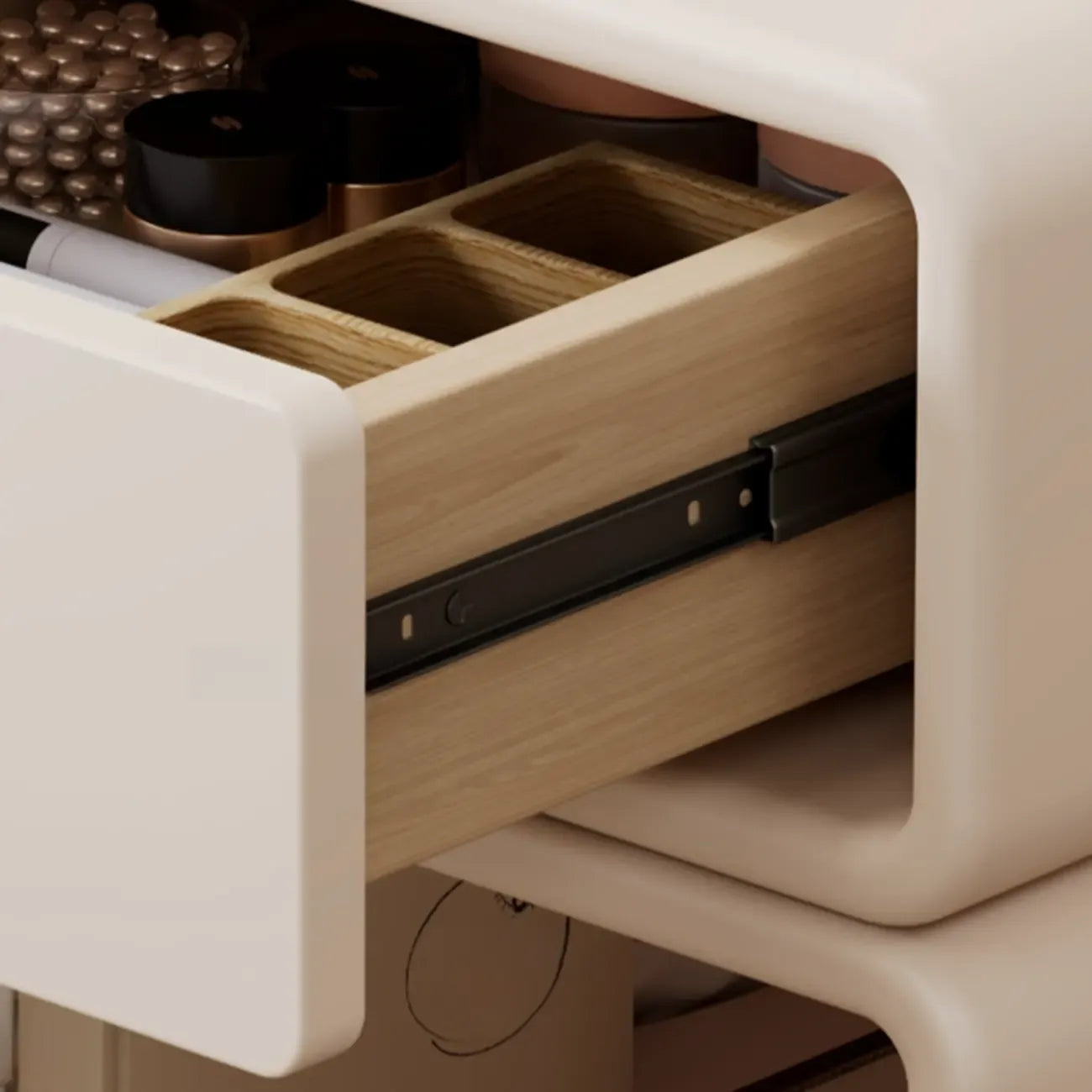 Table de chevet en bois crème aux bords lisses et résistants