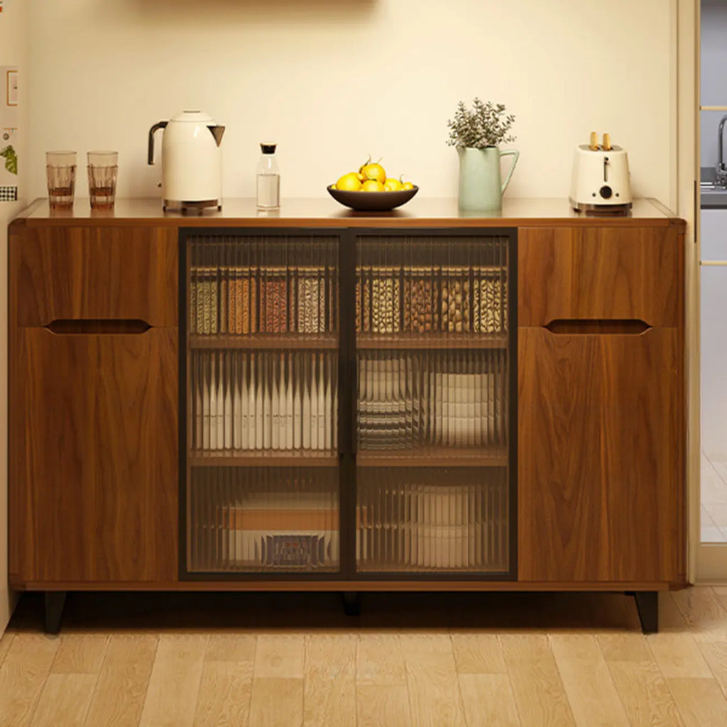Buffet décontracté en bois brun avec portes vitrées