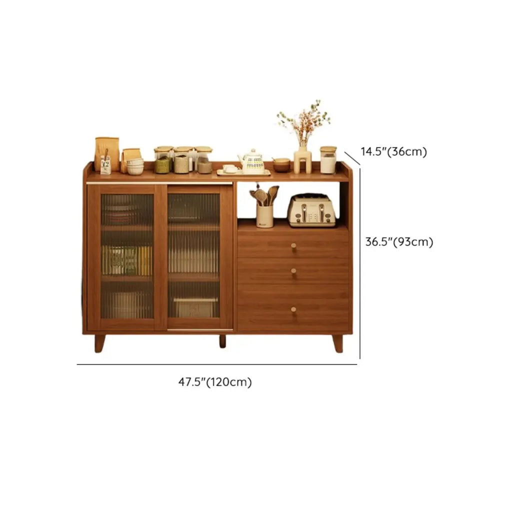 Buffet décontracté en bois brun avec portes vitrées