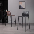 Tabourets de bar modernes avec dossier, assise en cuir texturé tissé