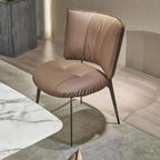 Chaise de salle à manger moderne en cuir à dossier bas avec pieds en métal