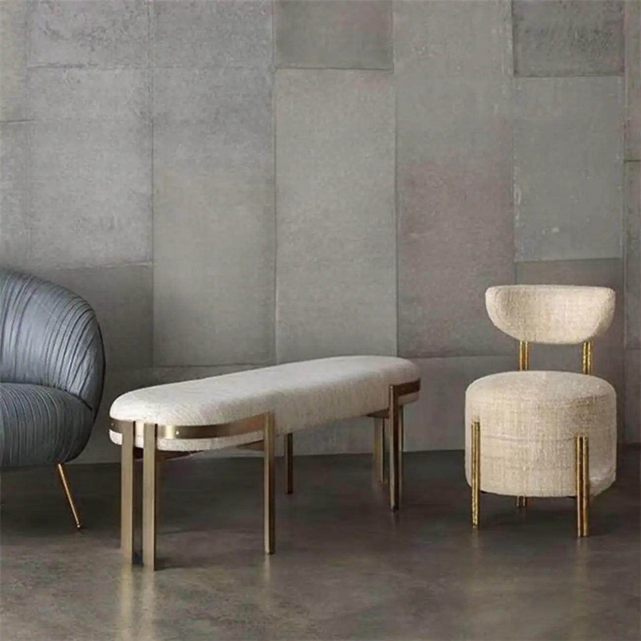Banc d'entrée ovale en métal beige confortable