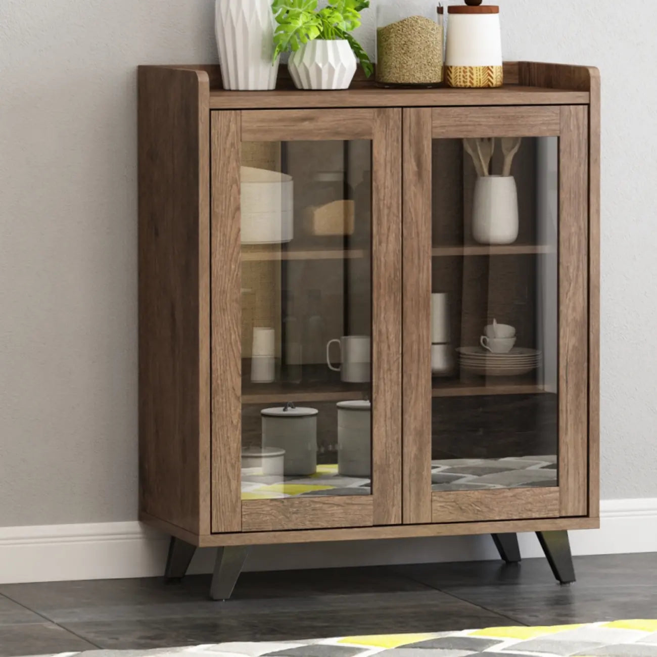 Credenza in legno tortora a 4 cassetti con ante in vetro