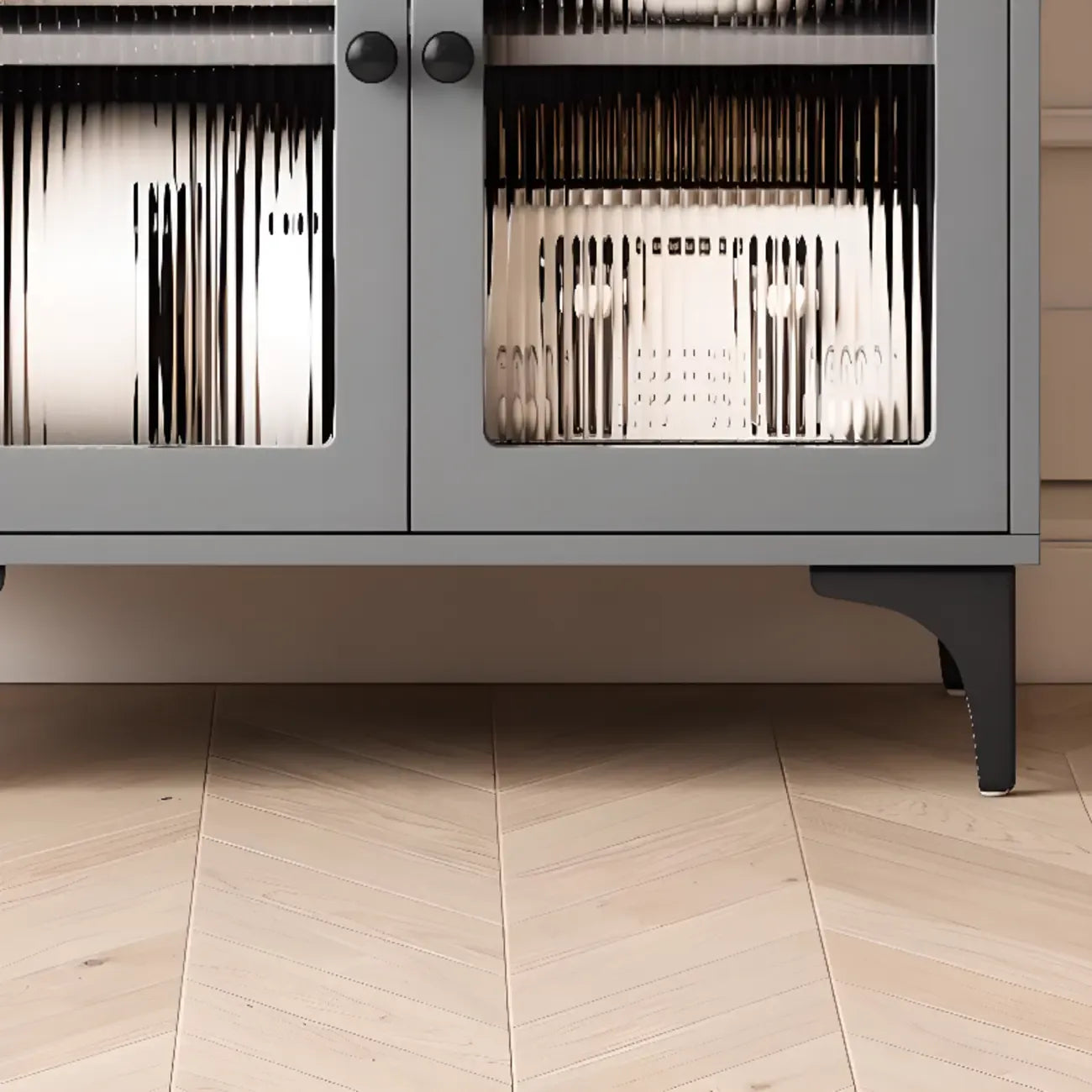 Buffet de cuisine avec étagères ouvertes en bois et porte vitrée cintrée