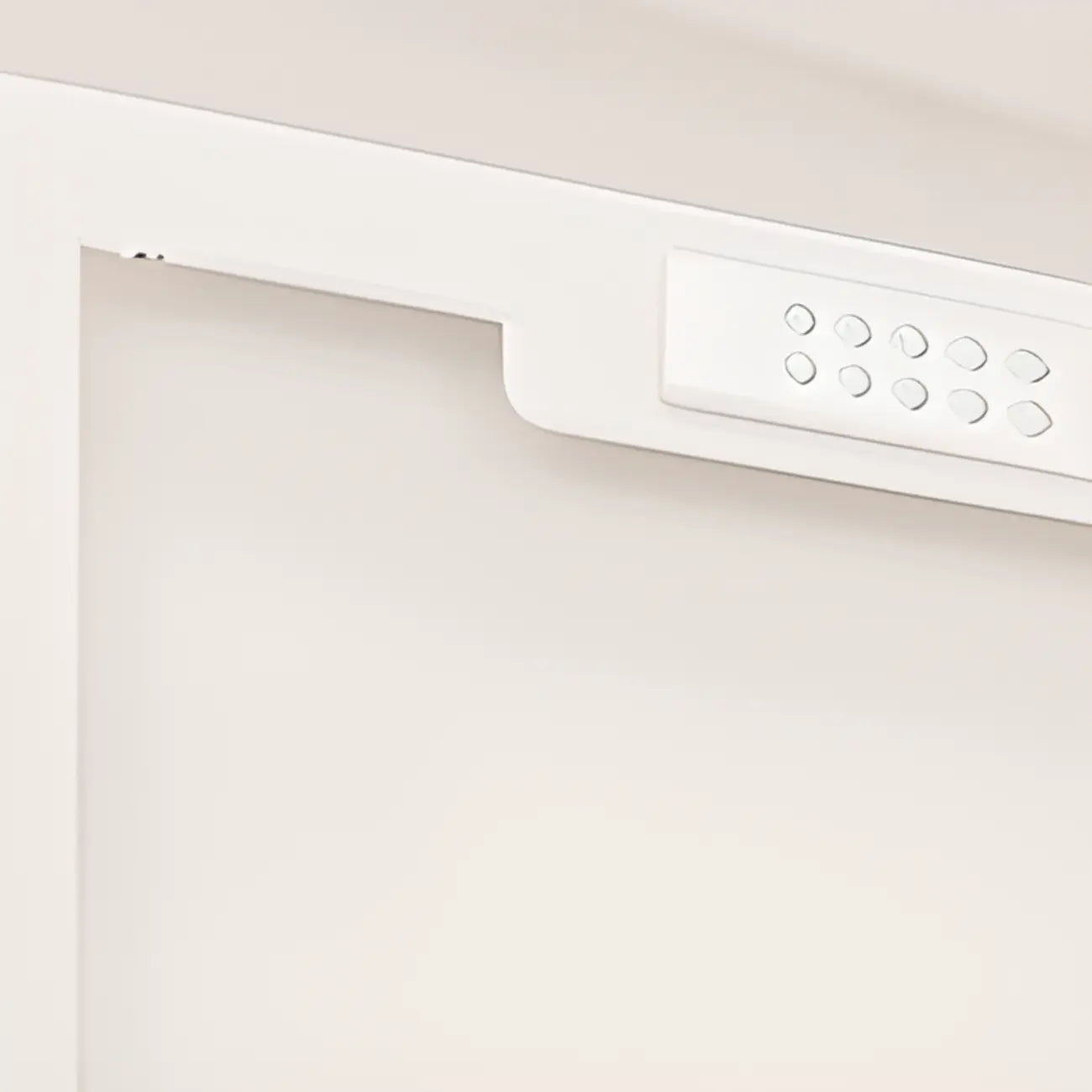 Vitrine minimaliste en bois et porte vitrée réglable