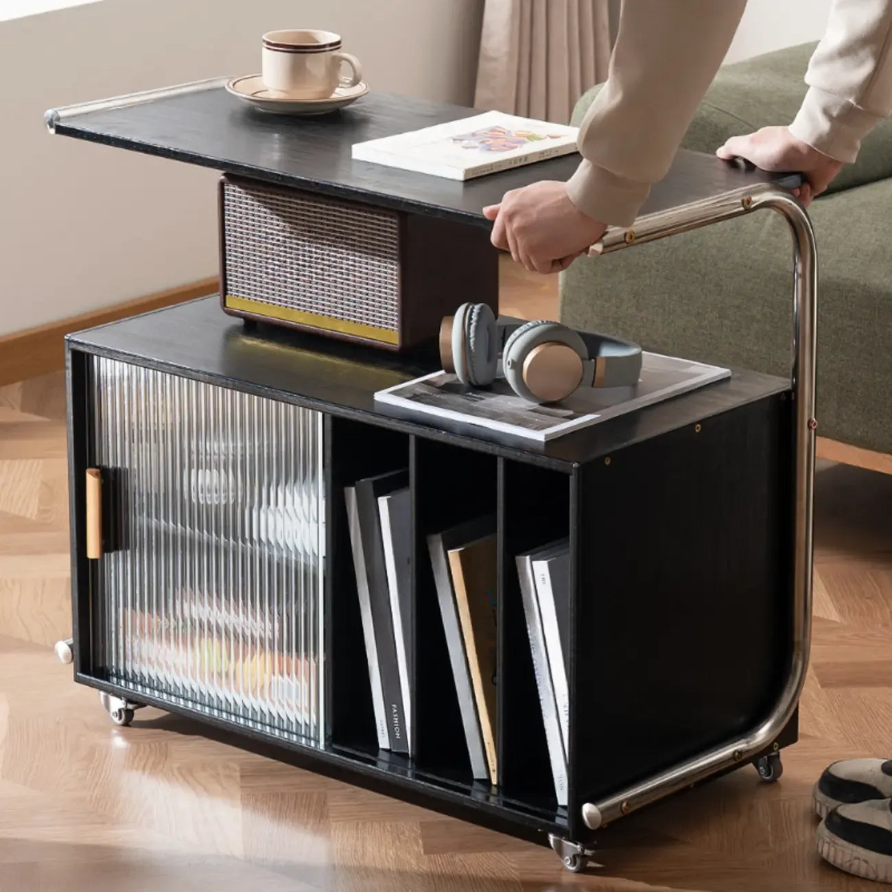Table d'appoint mobile flexible en bois et métal avec rangement