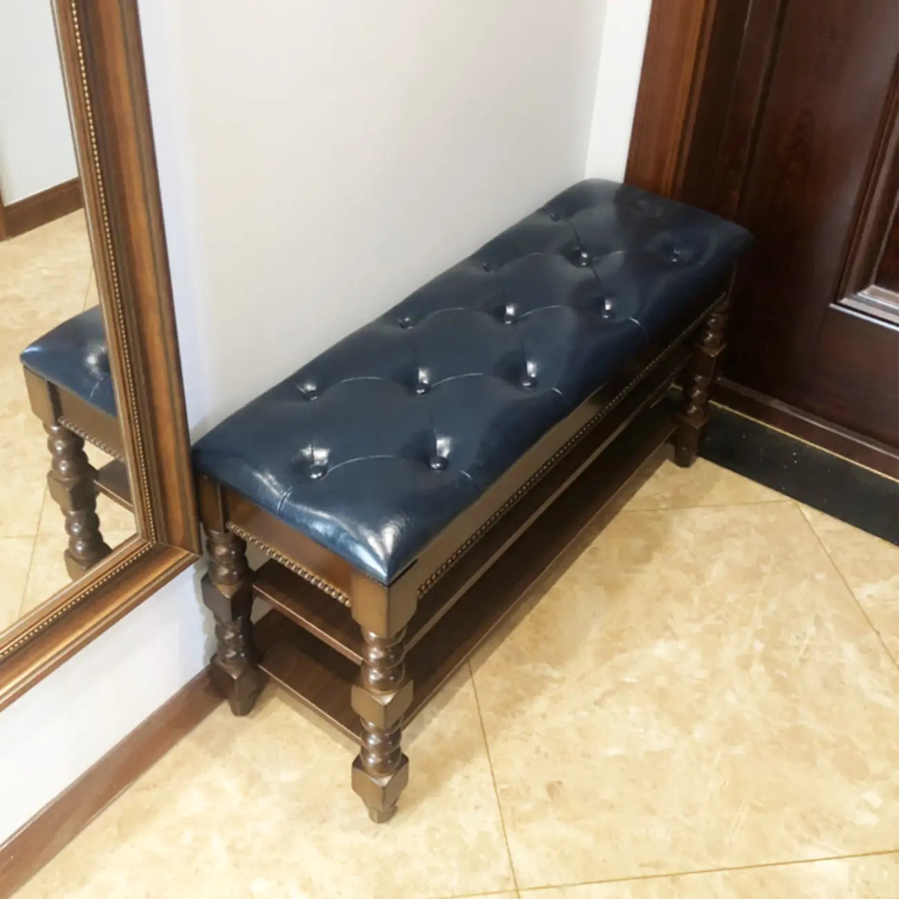 Banc en bois et cuir véritable antique à rabat avec 2 étagères