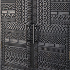 Buffet en bois noir à motif artistique, 3 étagères