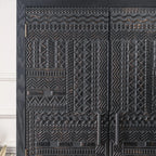 Buffet en bois noir à motif artistique, 3 étagères