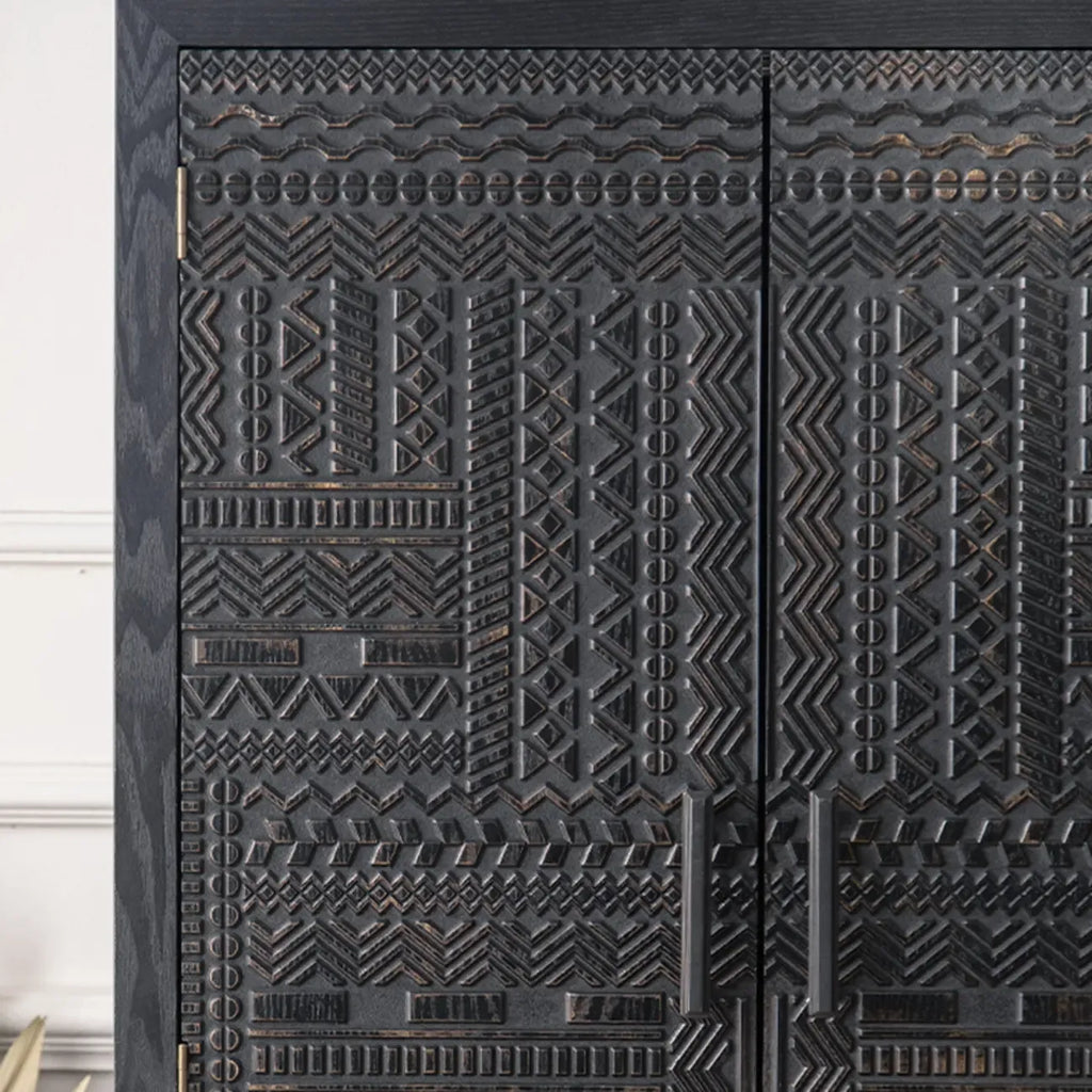 Buffet en bois noir à motif artistique, 3 étagères
