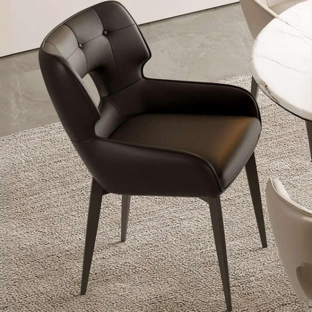 Chaise de salle à manger moderne en similicuir avec dossier ouvert et accoudoirs