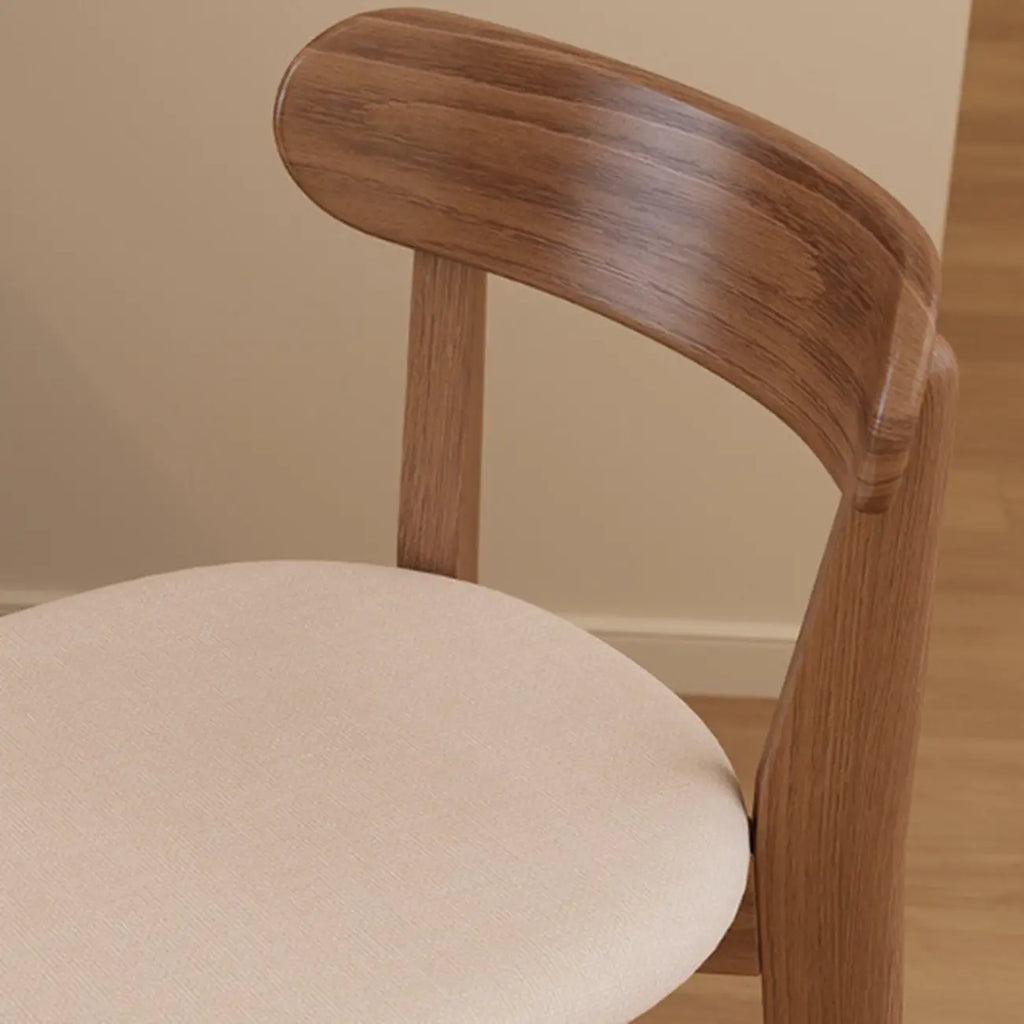 Tabouret de bar carré confortable en bois brun avec dossier