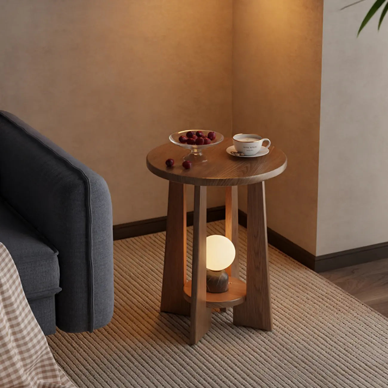 Petite table d'appoint ronde à pieds croisés en bois de noyer
