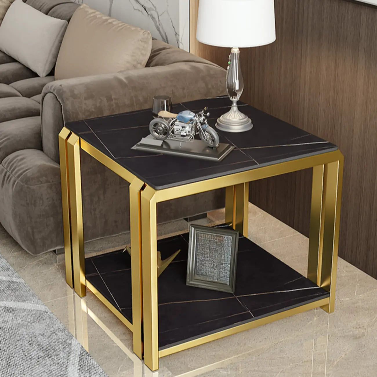 Table d'appoint carrée à deux niveaux, plateau en pierre, structure en métal doré et noir