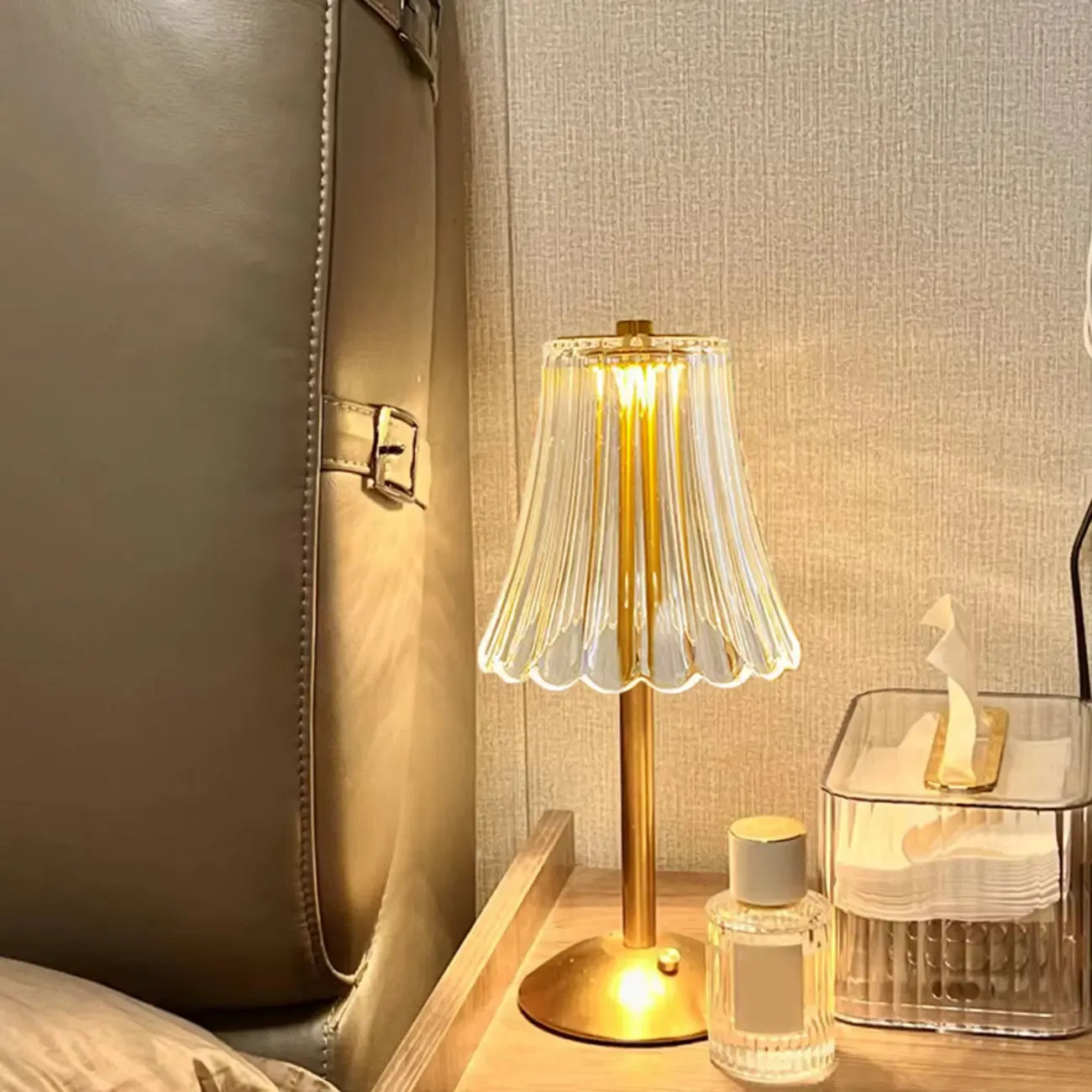 Lampe de table en cristal LED à intensité variable pour chambre à coucher