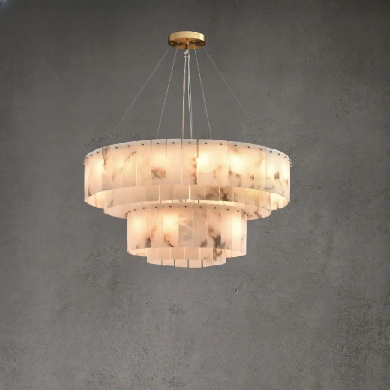 Lampadario a tamburo in alabastro con cerchi in metallo bianco a 2 livelli
