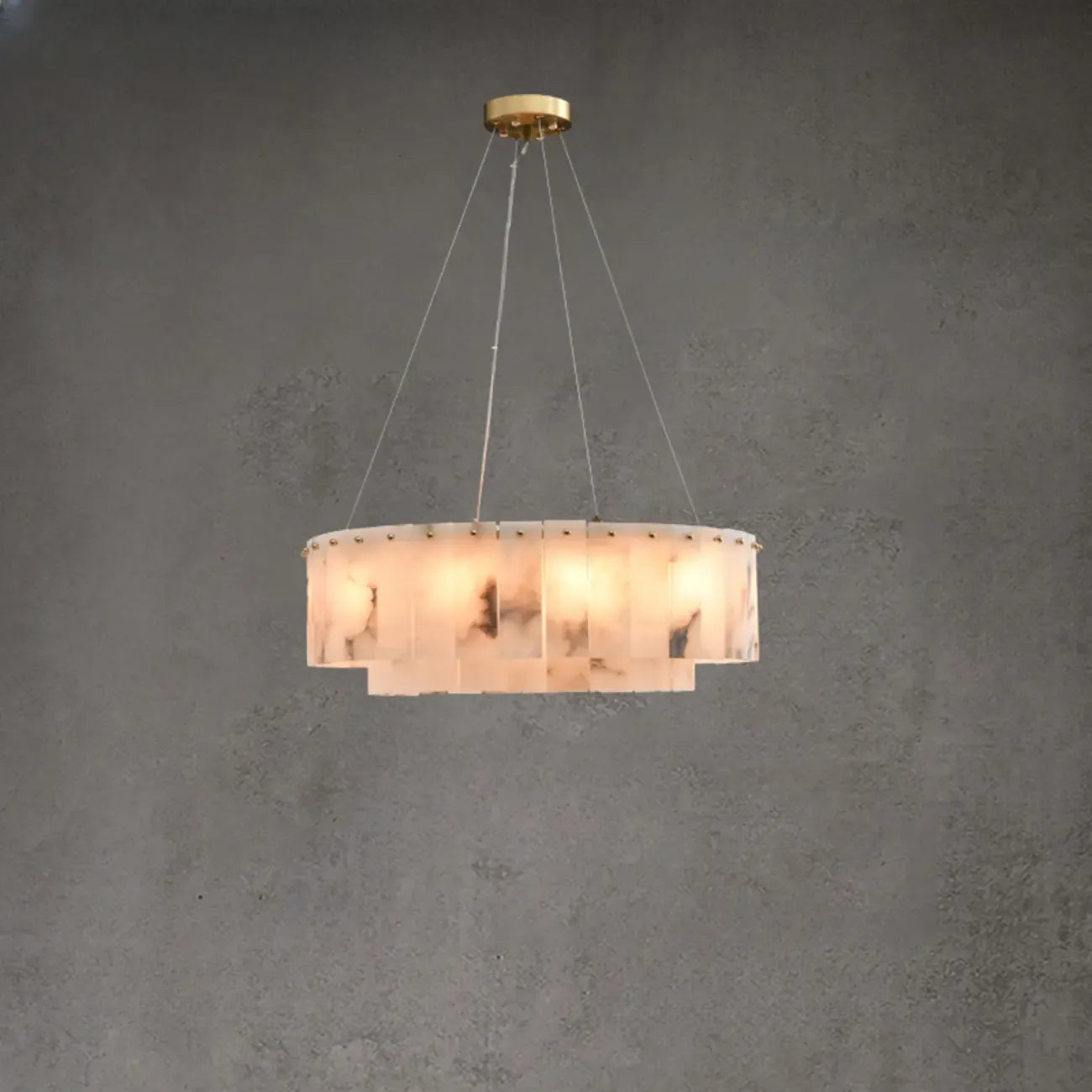 Lampadario a tamburo in alabastro con cerchi in metallo bianco a 2 livelli