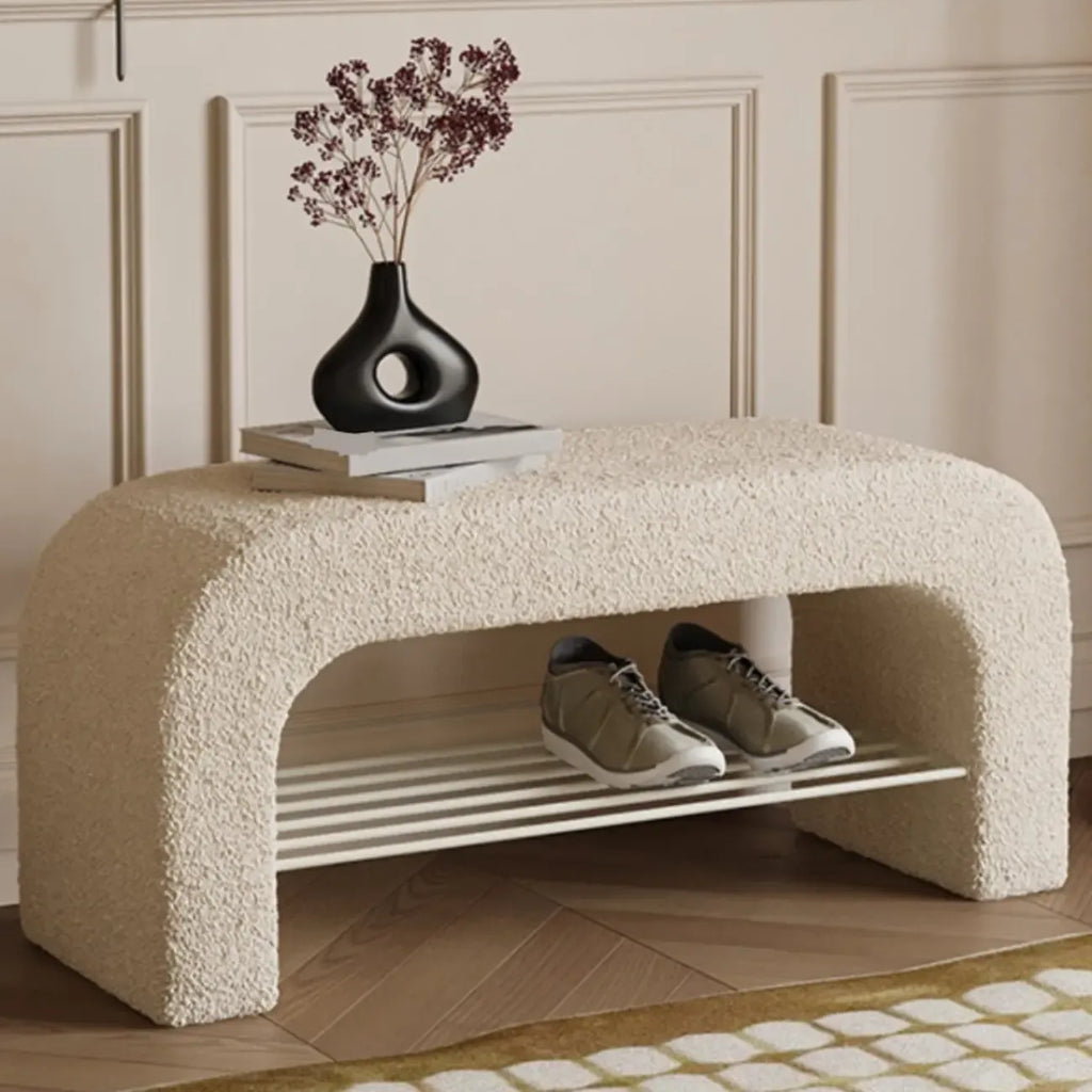 Banc de rangement incurvé et rembourré décoratif pour salon