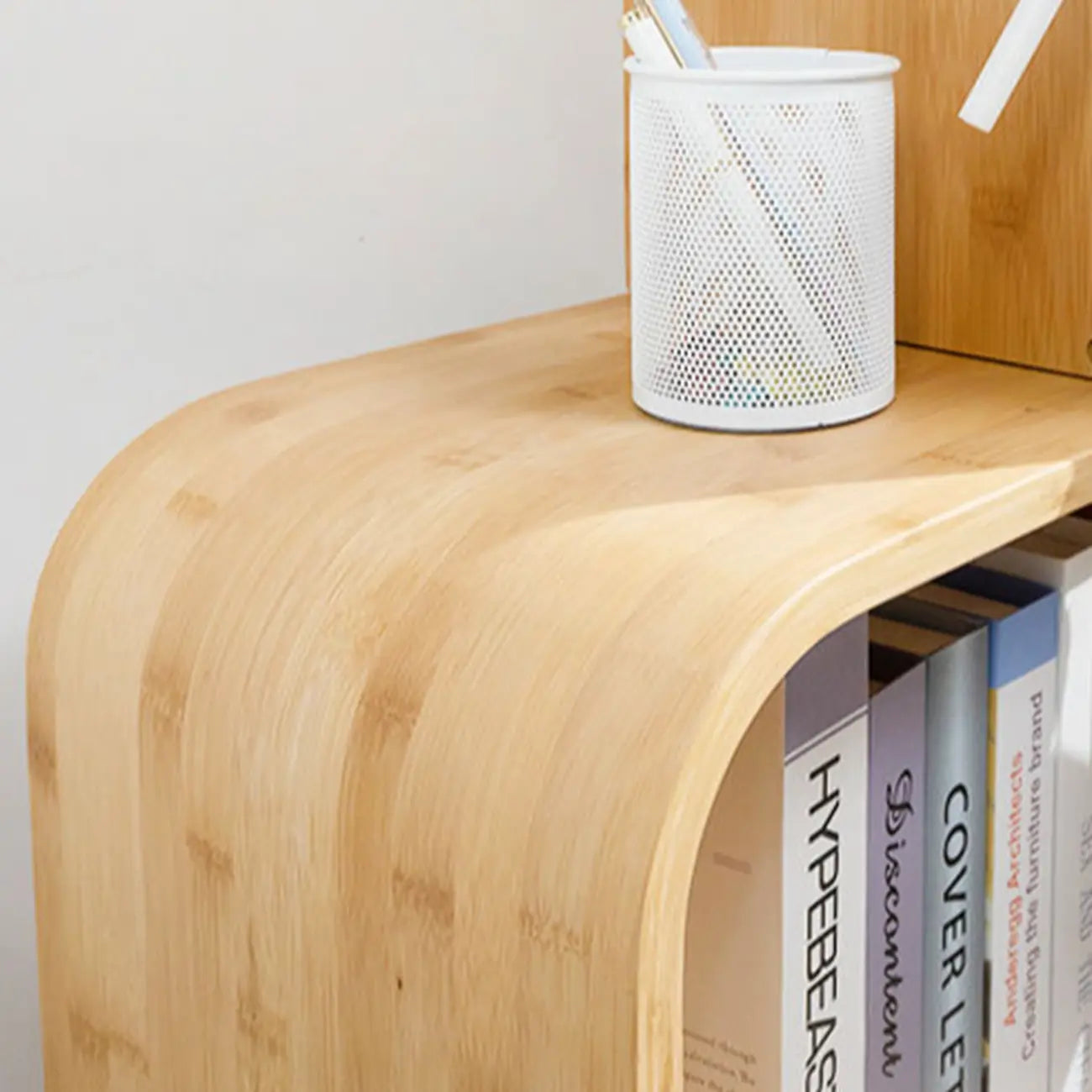 Bibliothèque artistique Oka moderne à cube ouvert géométrique