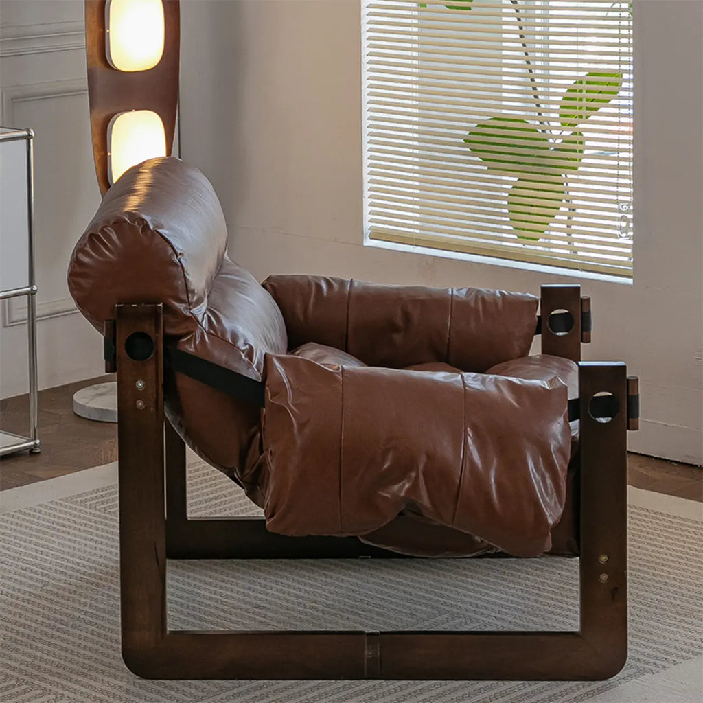 Fauteuil d'appoint moderne en cuir résistant aux chats, à dossier haut et accoudoirs