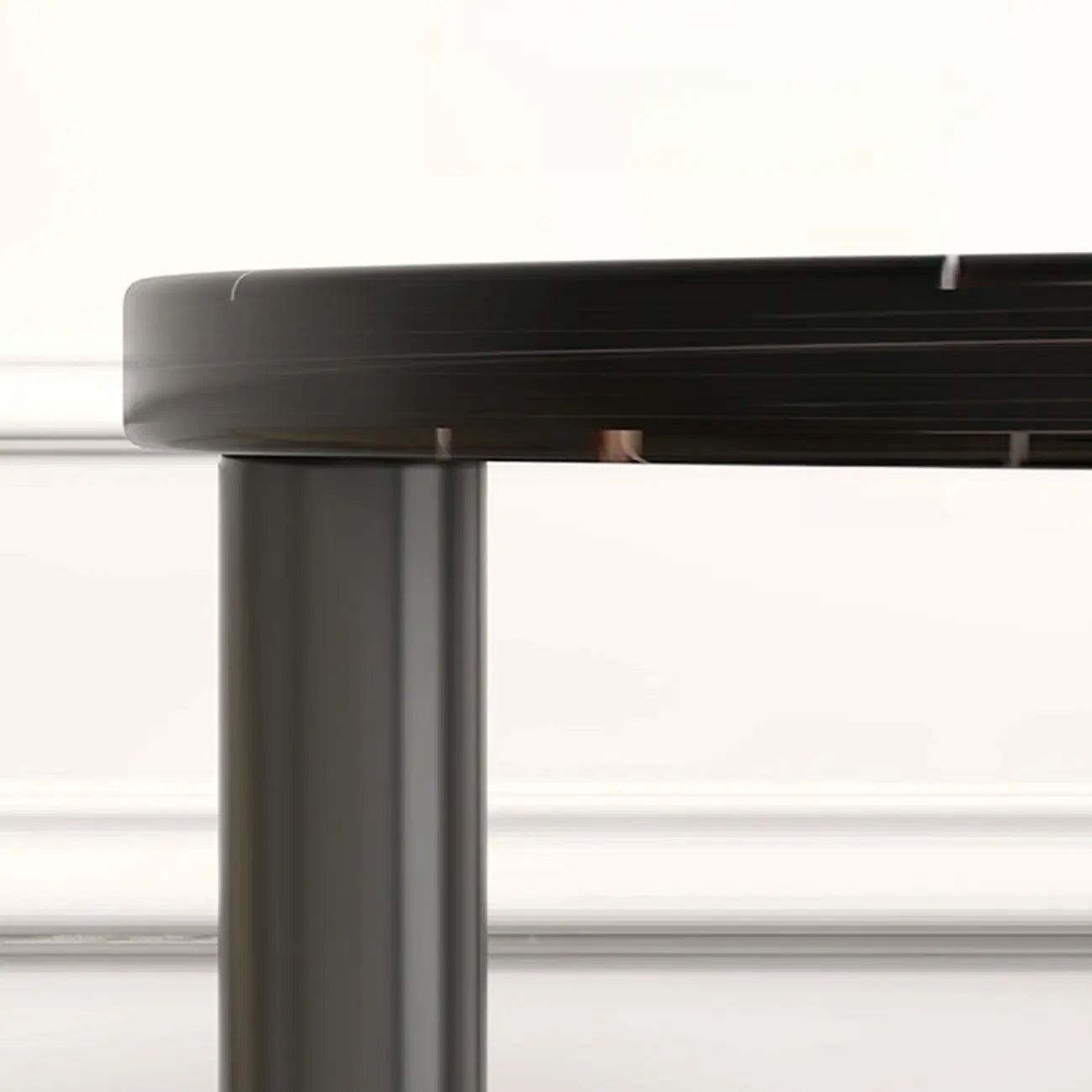 Table d'appoint ovale noire à 3 niveaux en bois avec pieds en métal