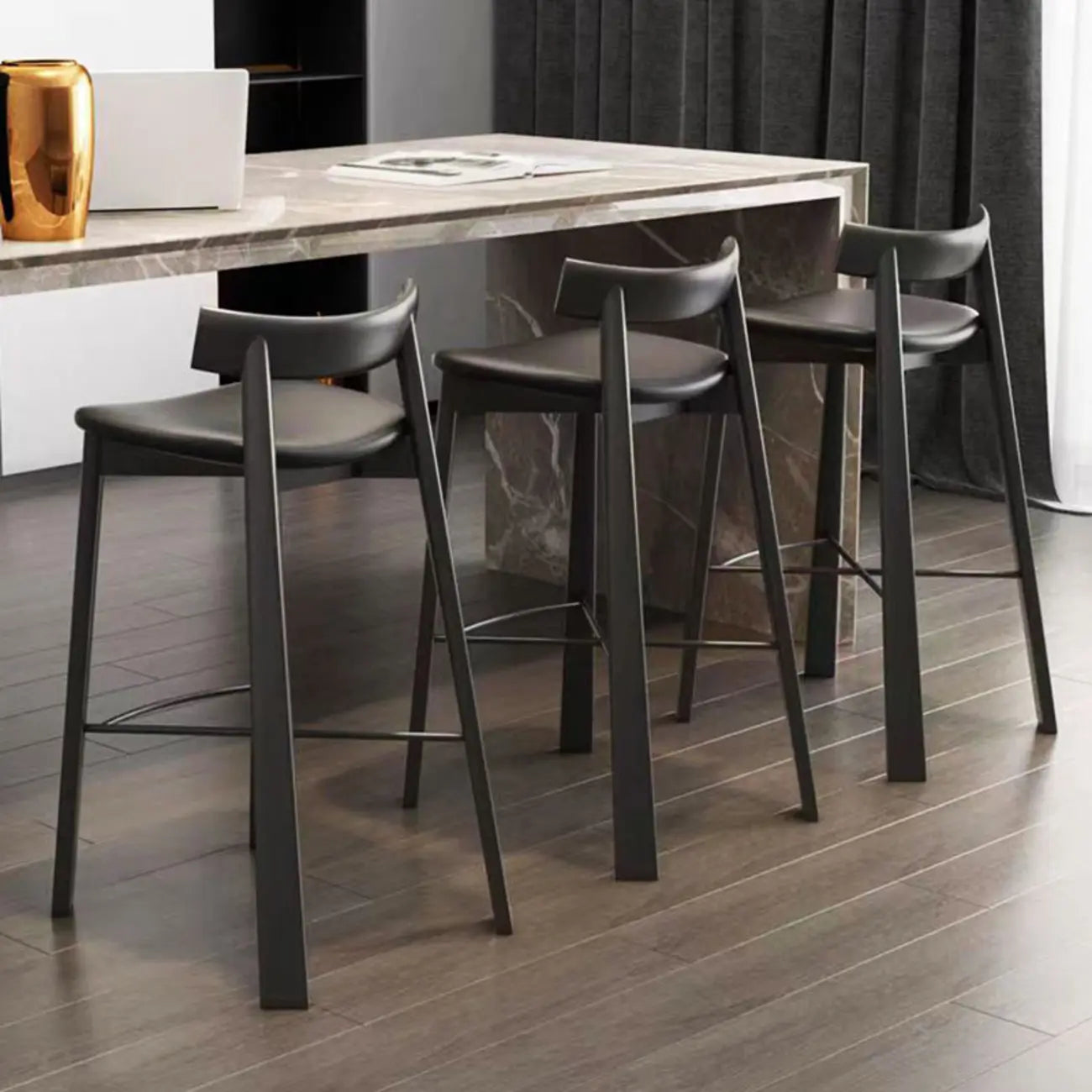Tabourets de bar modernes en frêne noir rembourrés