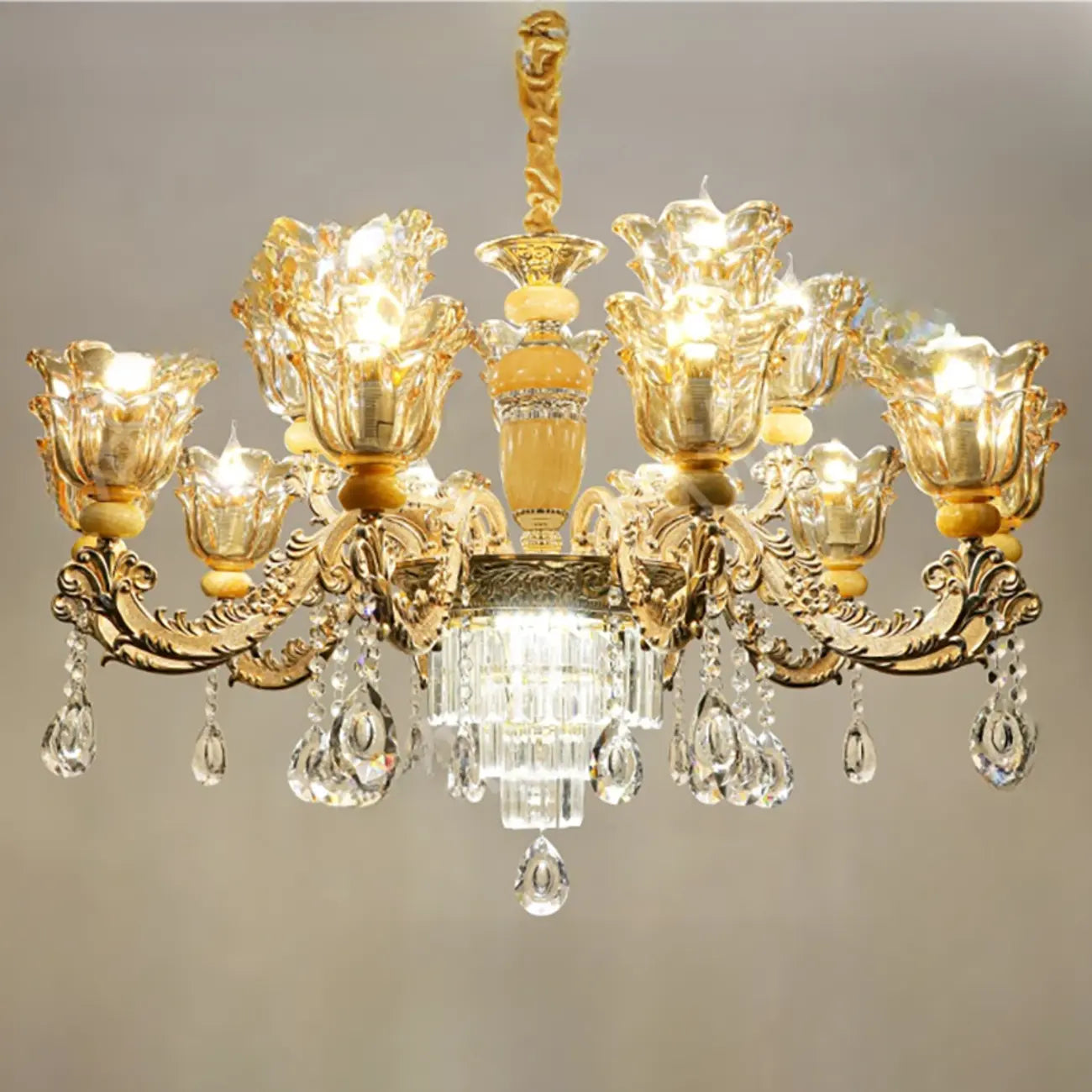 Lampadario regolabile di lusso a forma di fiore dorato con vetro trasparente