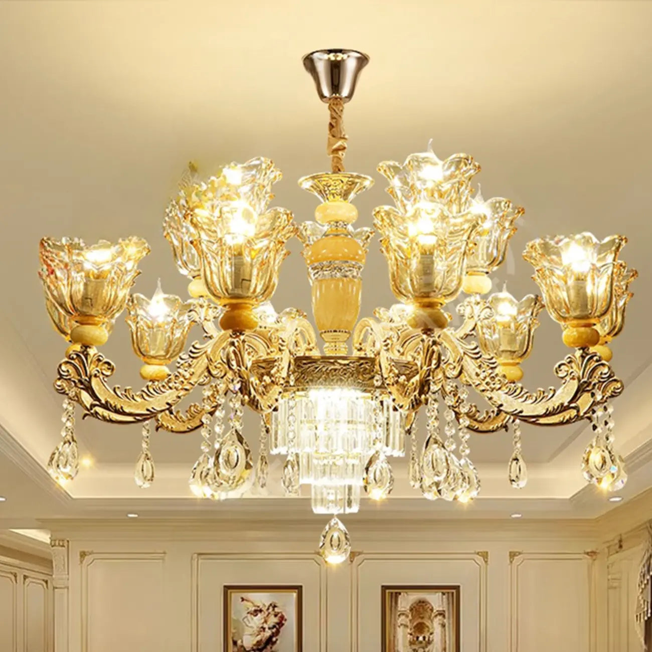 Lampadario regolabile di lusso a forma di fiore dorato con vetro trasparente