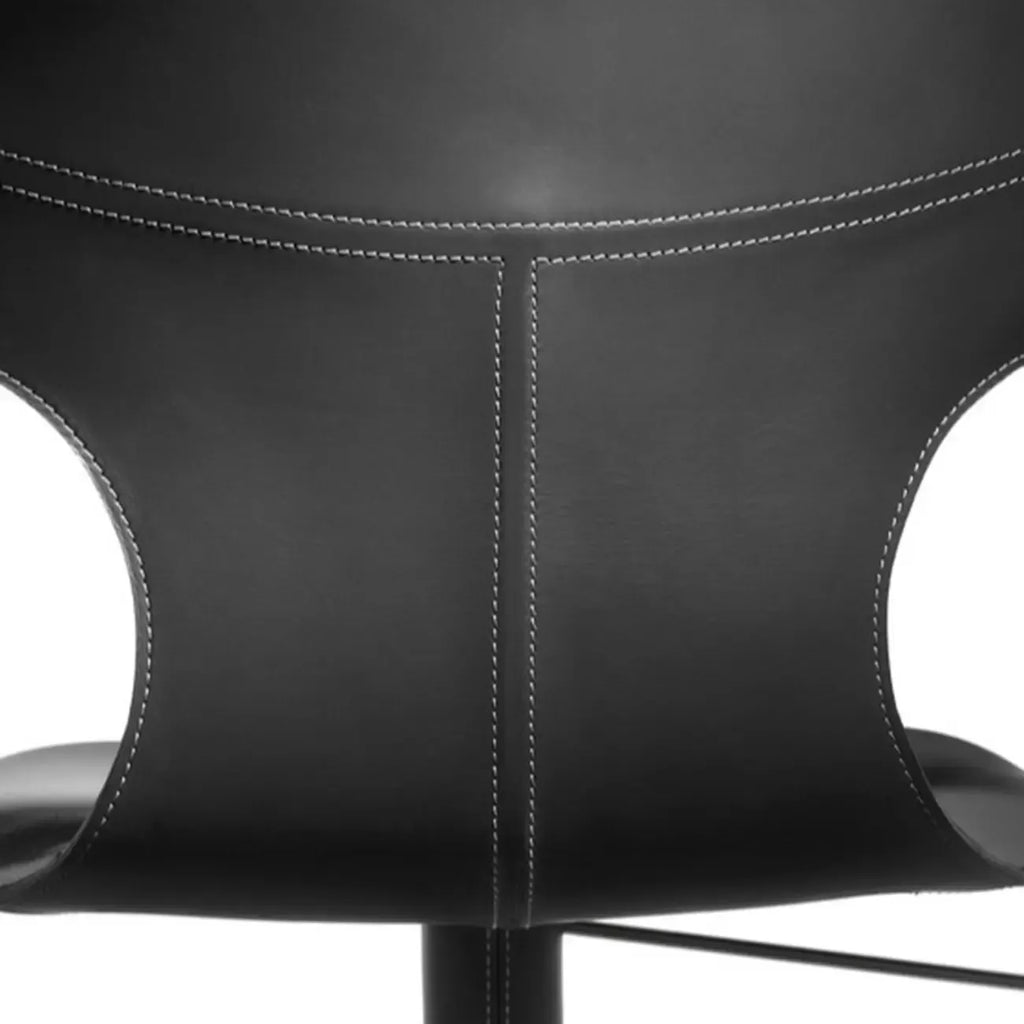 Tabourets de bar minimalistes en cuir beige à selle