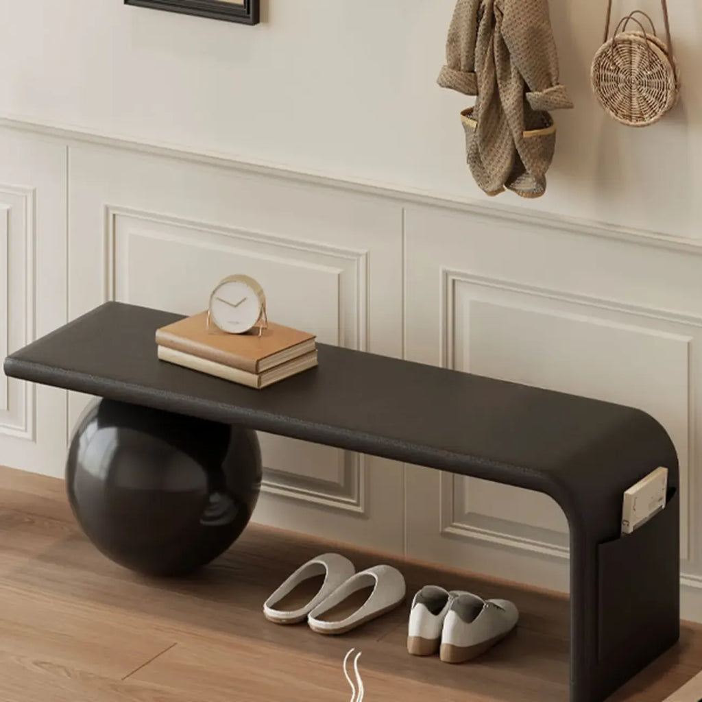 Banc décoratif carré en bois et cuir avec coussins