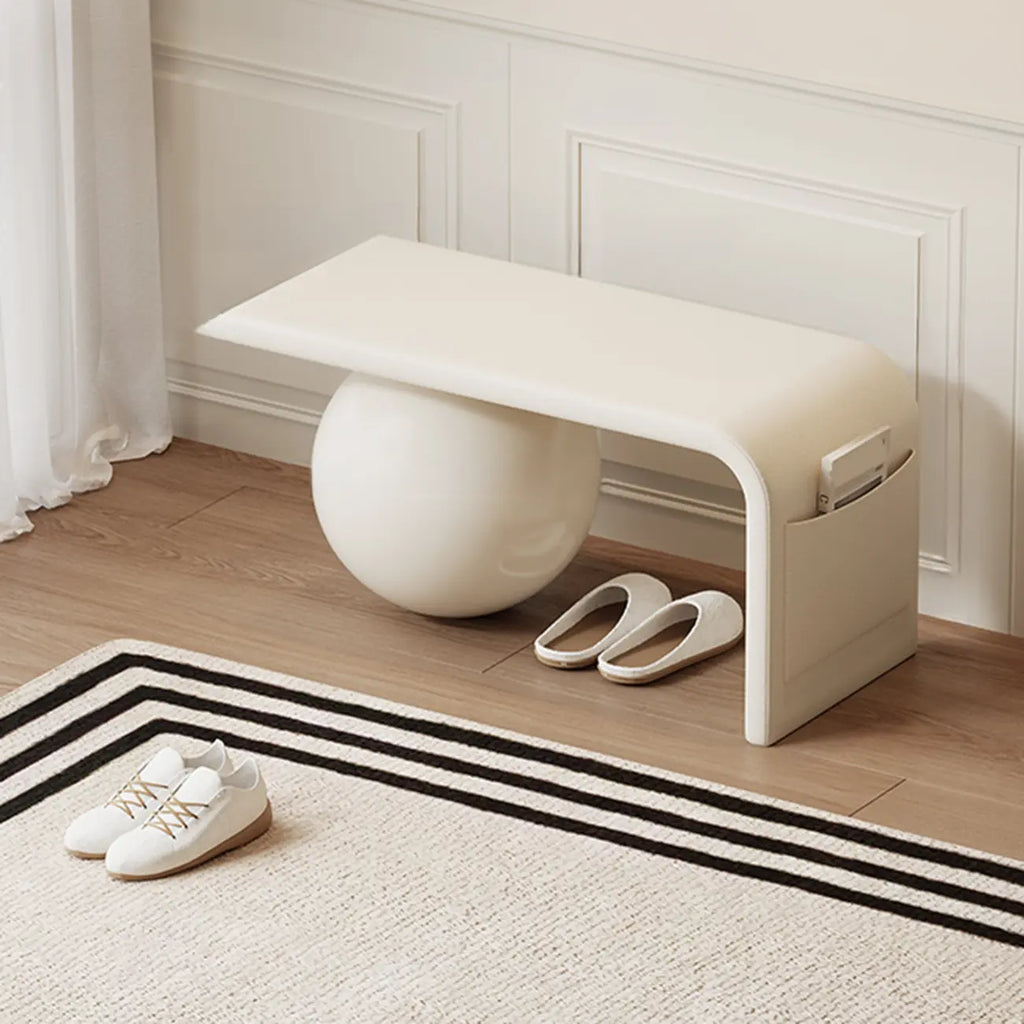 Banc décoratif carré en bois et cuir avec coussins