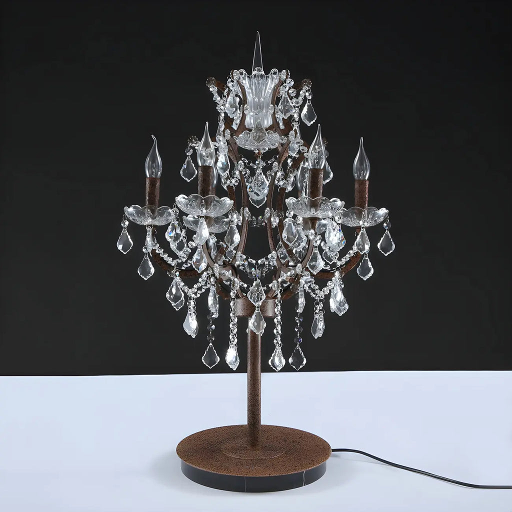 Luxueuse lampe de table en cristal doré à 6 lumières, style chandelier.