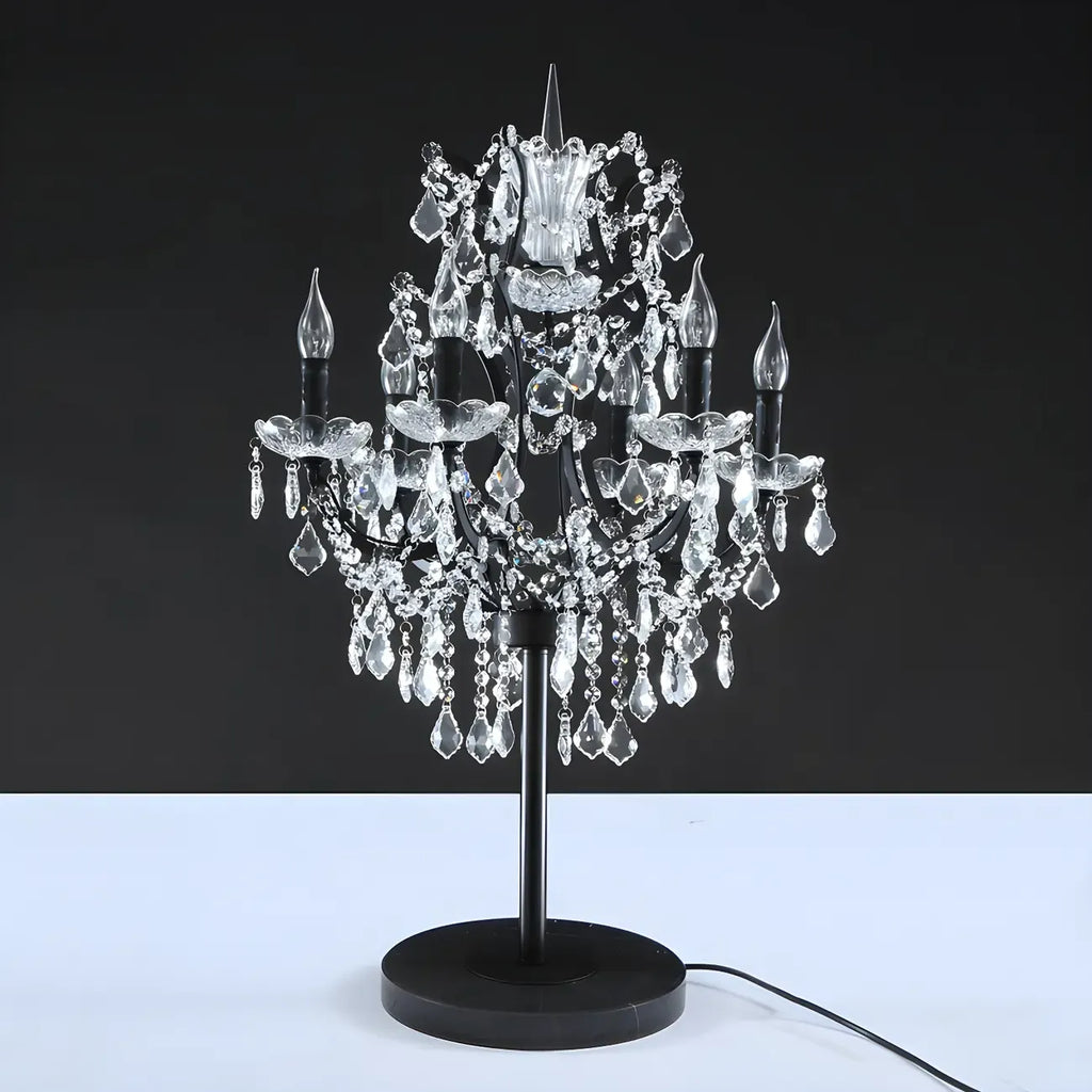Luxueuse lampe de table en cristal doré à 6 lumières, style chandelier.