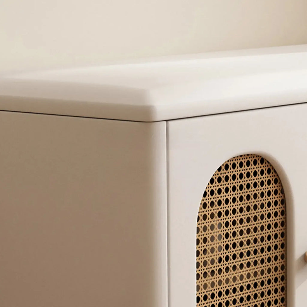 Banc d'entrée cubique en bois rembourré avec portes