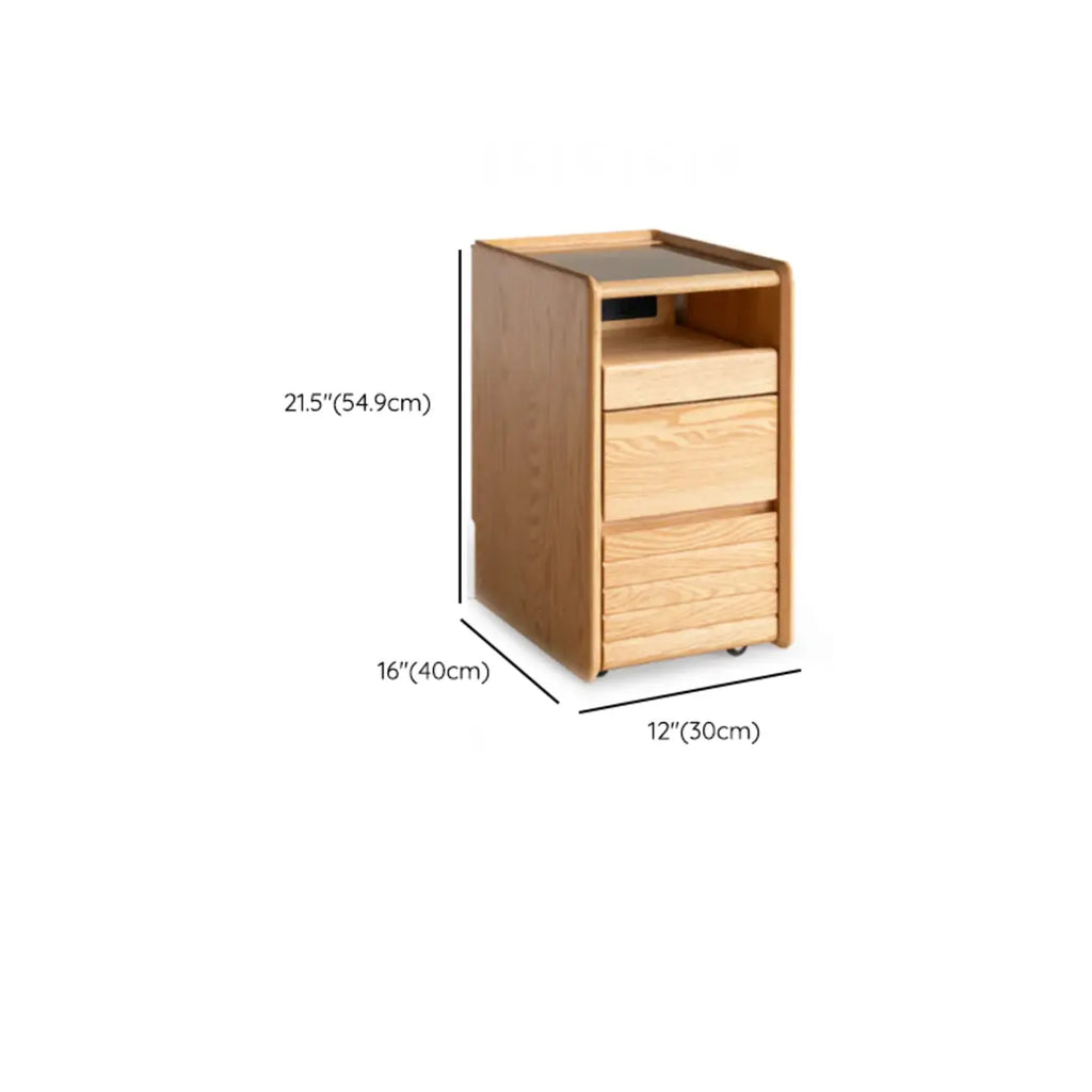 Table de chevet à plusieurs tiroirs en bois naturel avec plateau en verre