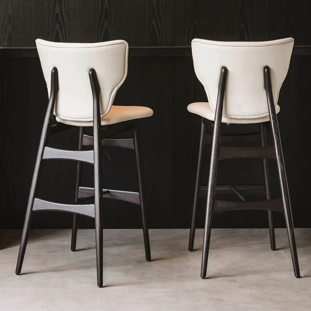 Tabourets de bar modernes en cuir de vachette pleine fleur pour la maison