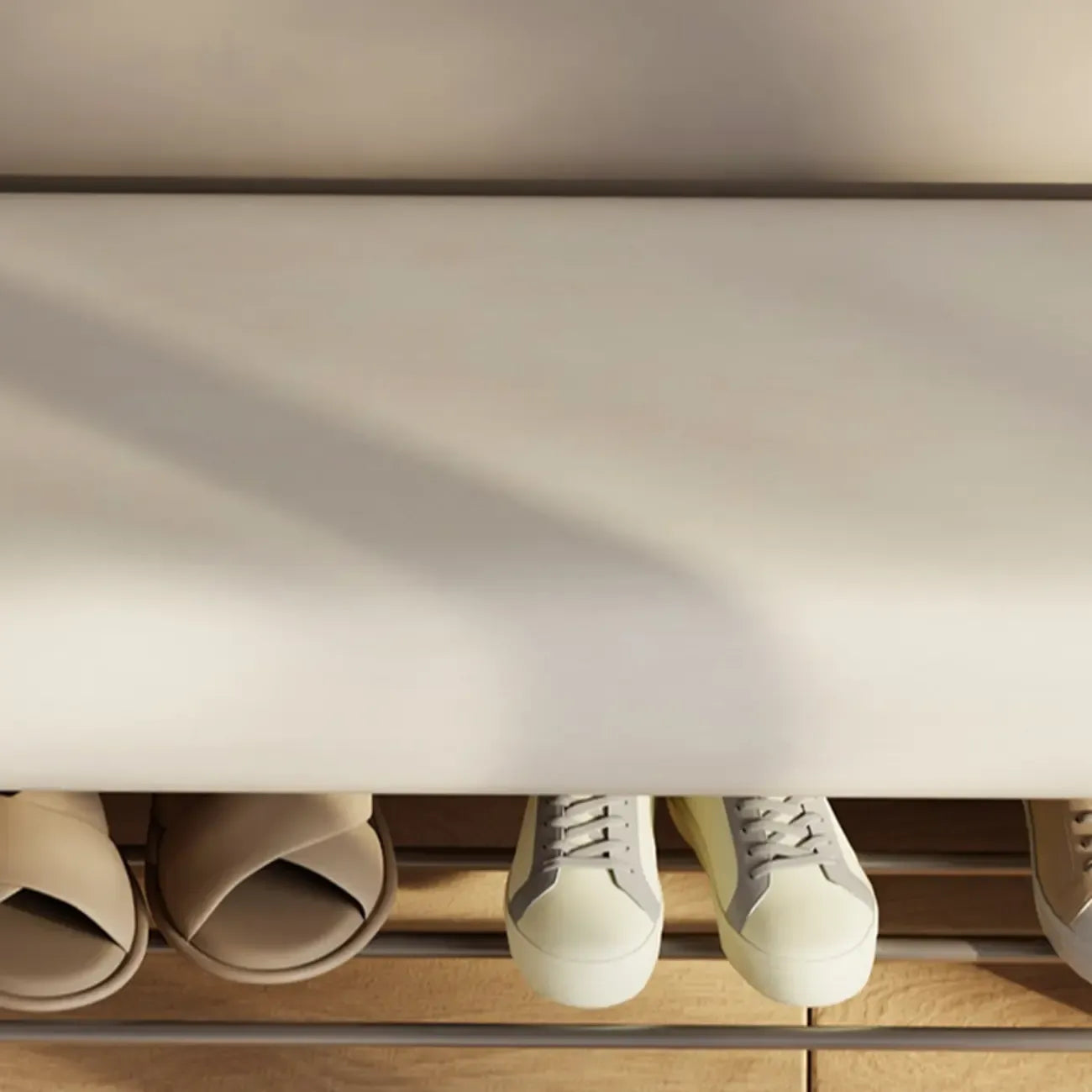 Banc contemporain petit modèle capitonné avec assise rembourrée