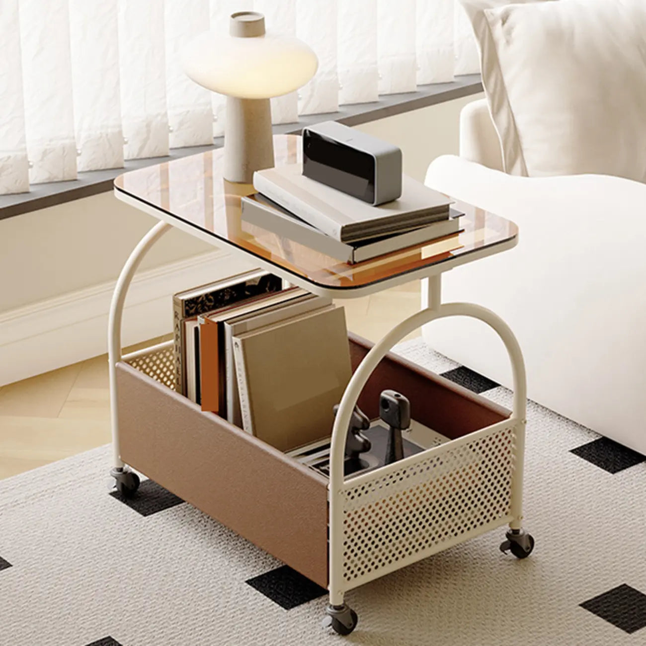Table d'appoint de rangement avec plateau en verre brun et roulettes
