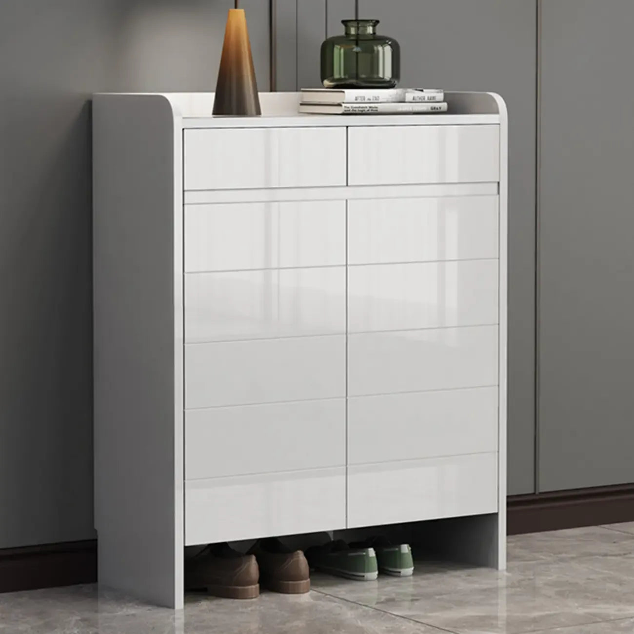 Meuble à chaussures robuste et moderne en faux bois blanc avec tiroirs
