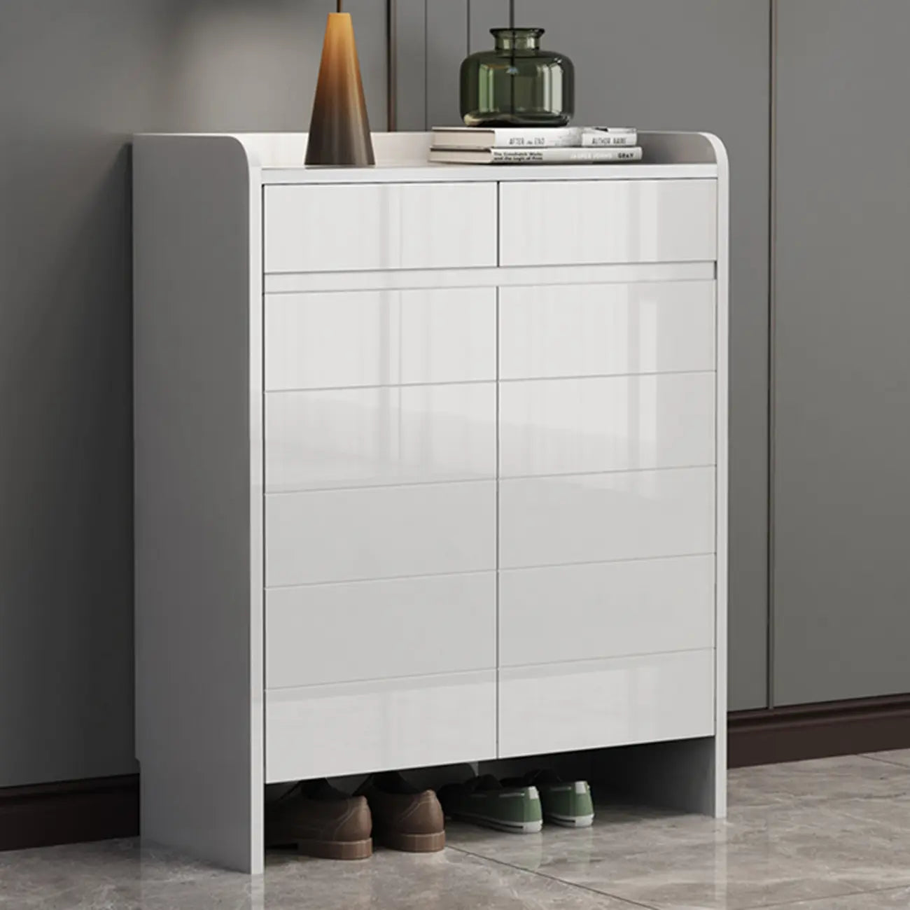 Meuble à chaussures robuste et moderne en faux bois blanc avec tiroirs