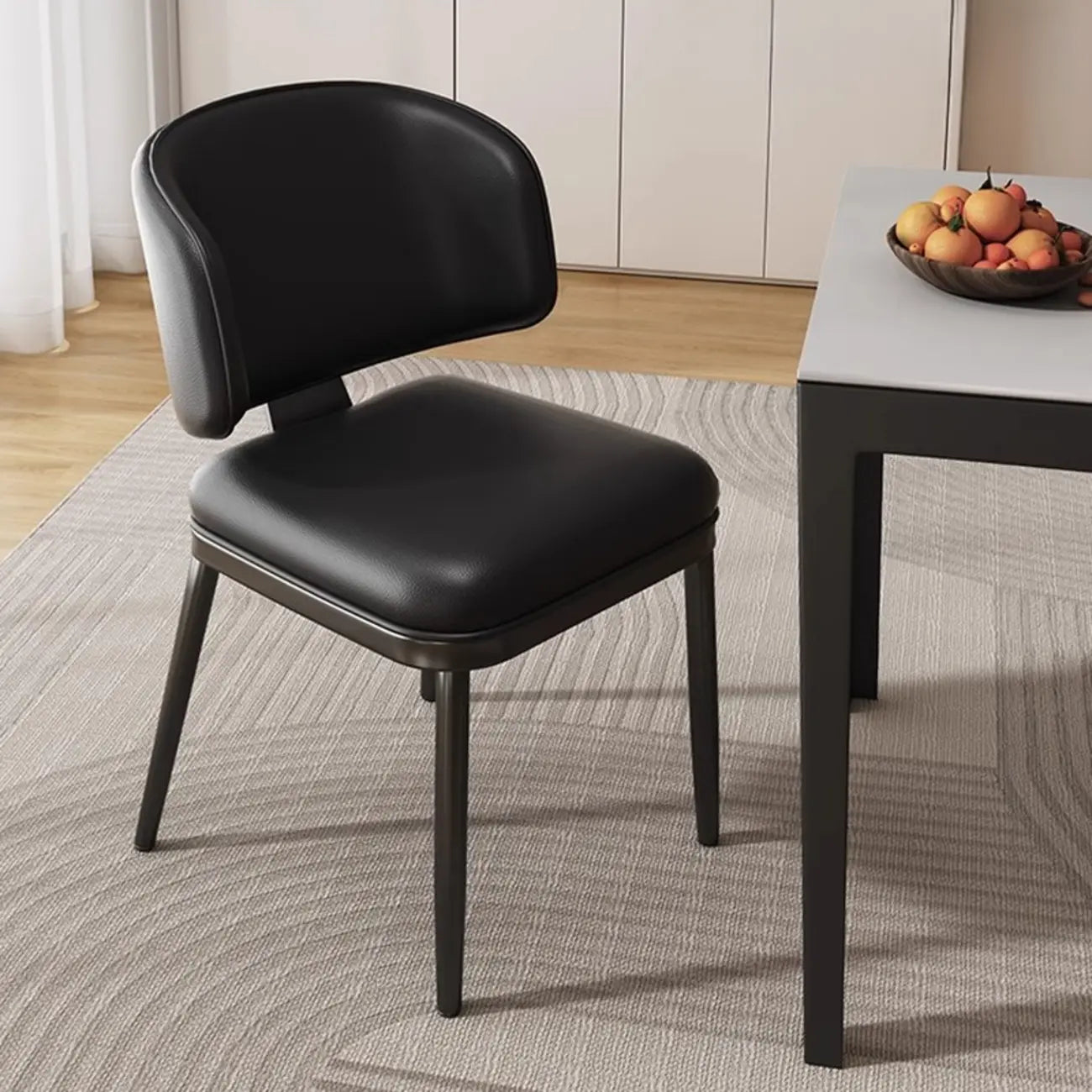 Sedia da pranzo Art Déco senza braccioli in ecopelle con schienale basso
