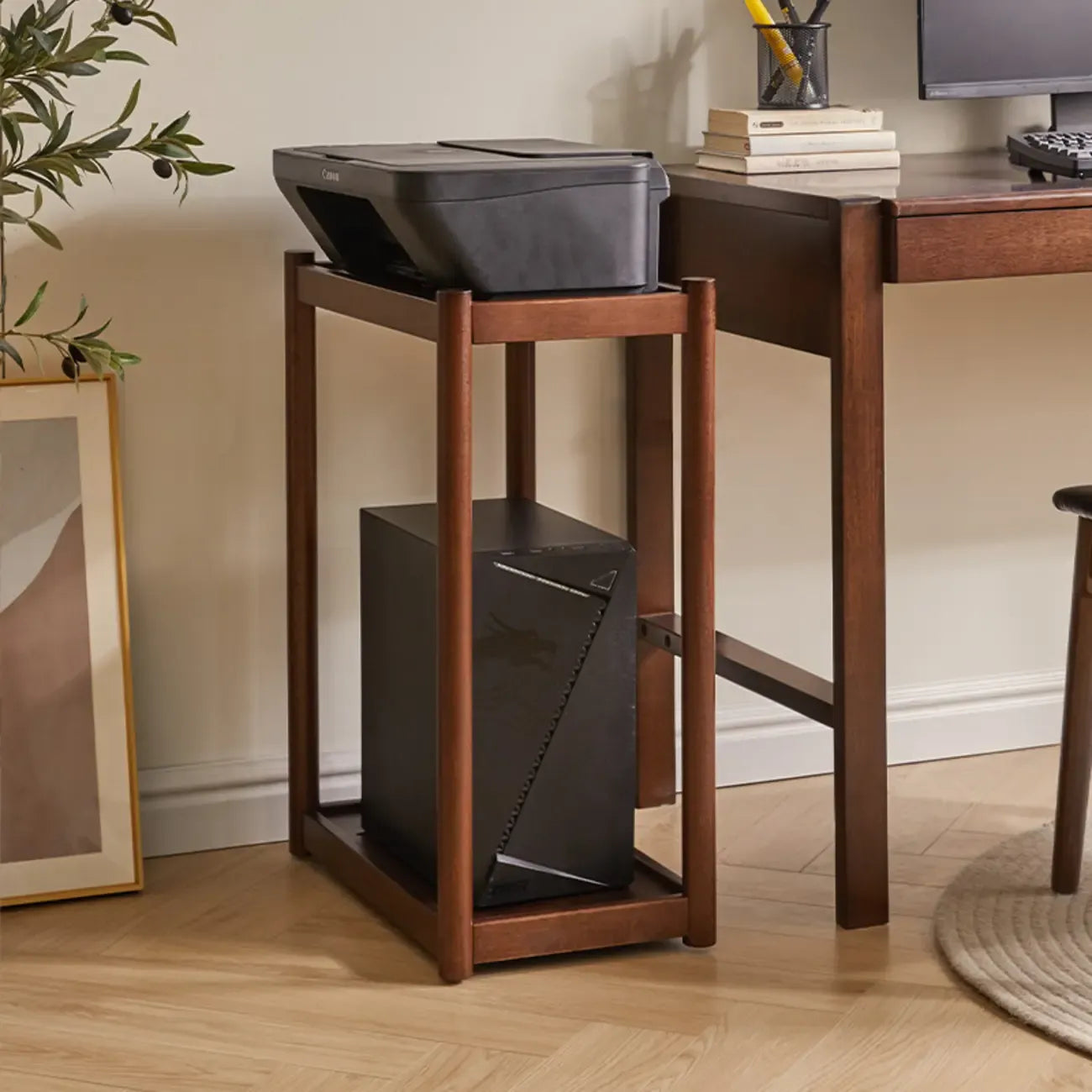 Table d'appoint minimaliste en bois marron à deux niveaux avec plateau et roulettes